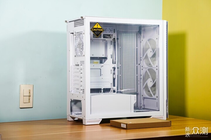 独家秘技微星MPG VELOX 300R AIRFLOW PZ机箱_新浪众测