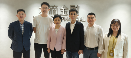 图：山东省委统战部副部长张静（左三）一行到访水滴公司，沈鹏（右三）陪同参观交流