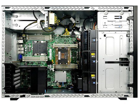图为:联想 ThinkSystem ST558塔式服务器