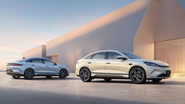 比亚迪秦L EV